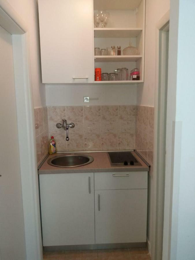 Apartment Fortuna Nečujam Zewnętrze zdjęcie